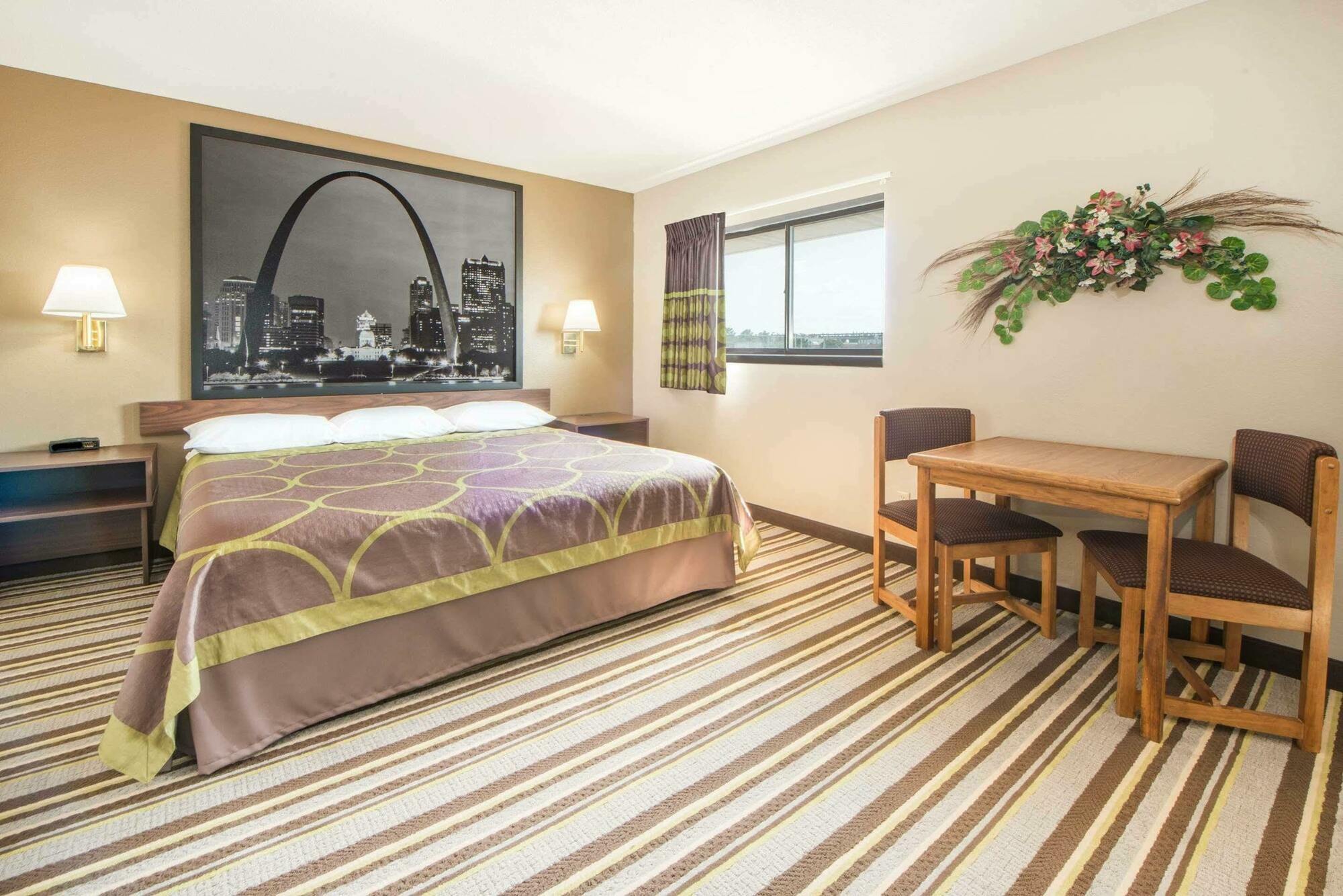 Super 8 by Wyndham Nevada Hotel Bagian luar foto